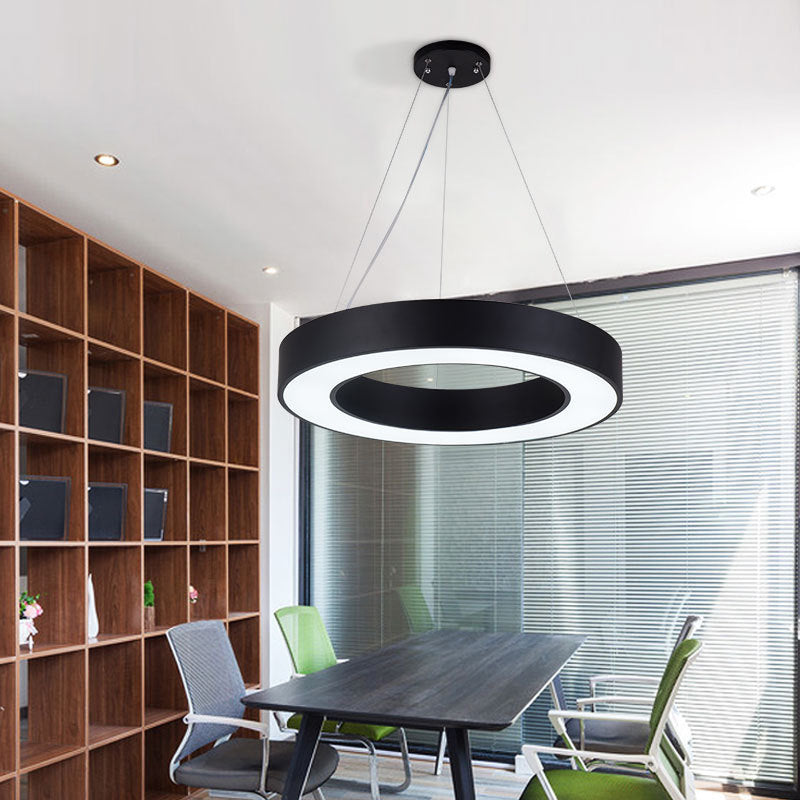 Avery's Airy Ambiance: Minimalist Black Hoop Pendant Light