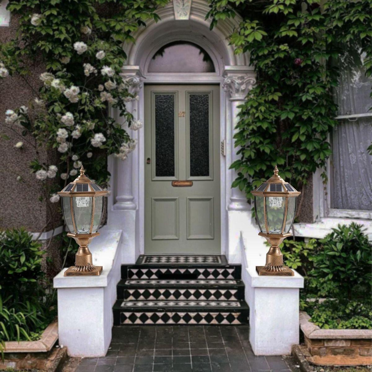 Home & Living: by