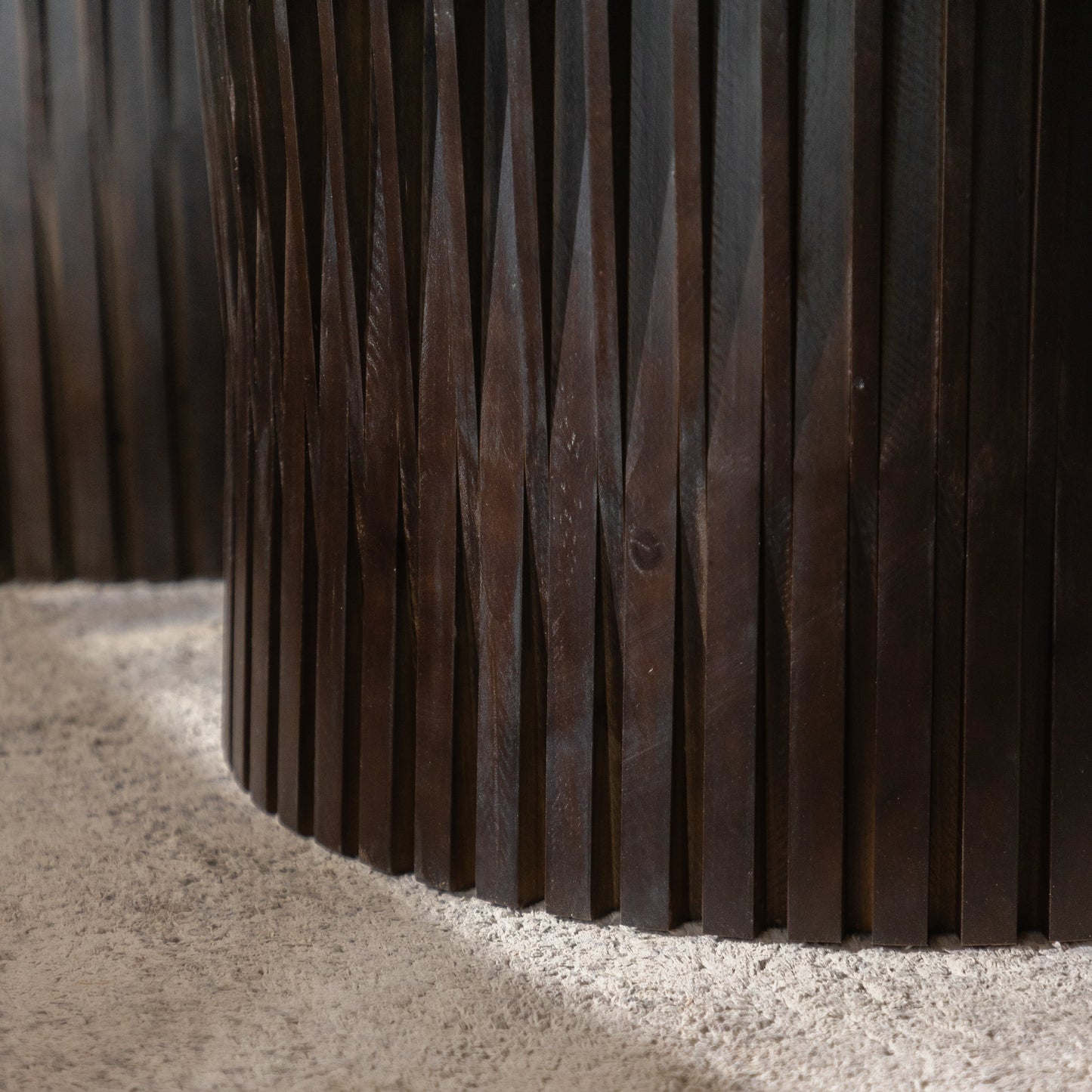 Vintage Fashion Style Cylindrical Nesting Coffee Table Set with Vertical Textured Embossed Design for Living Room, Office and Dining Room, Dark Brown (Set of 2)