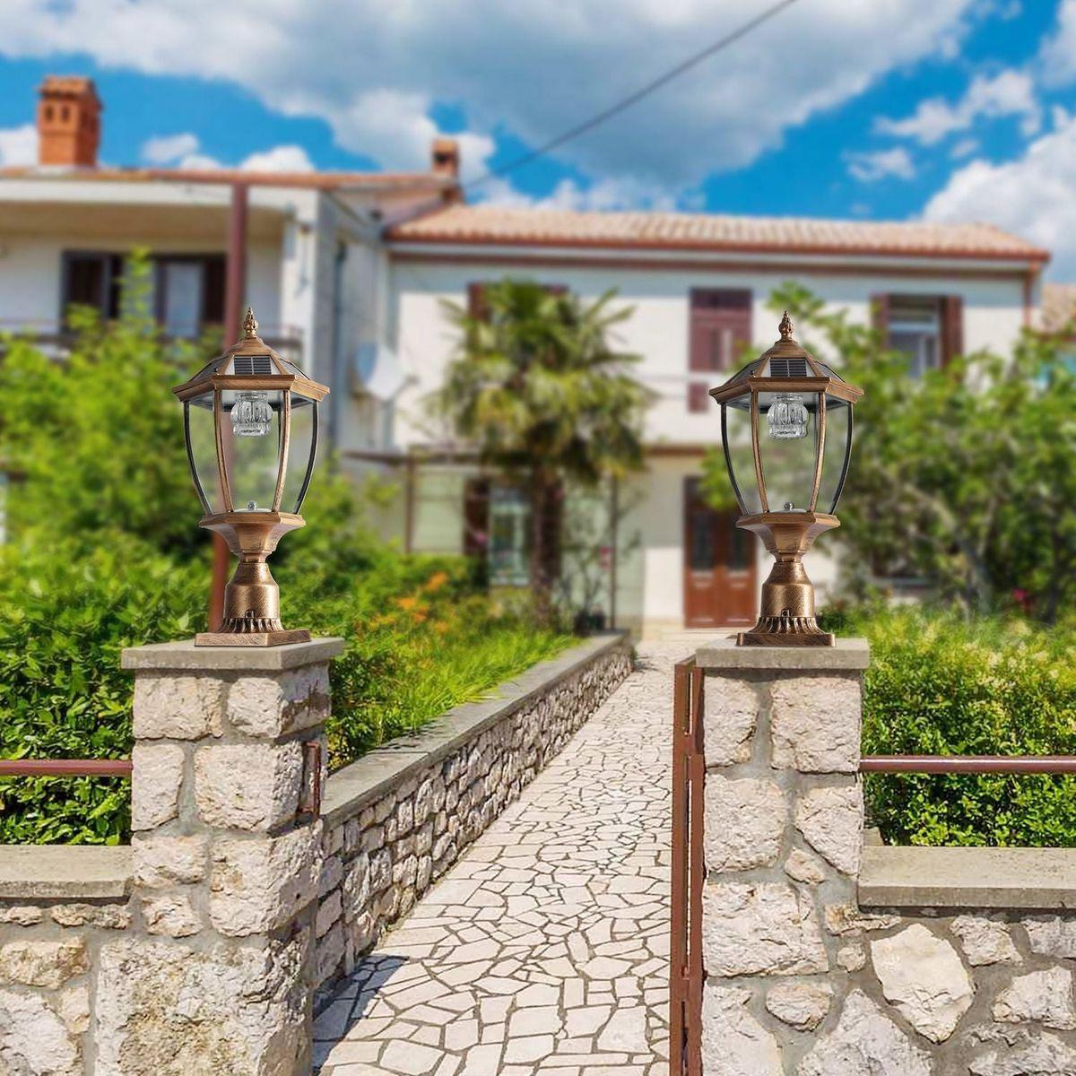 Home & Living: by