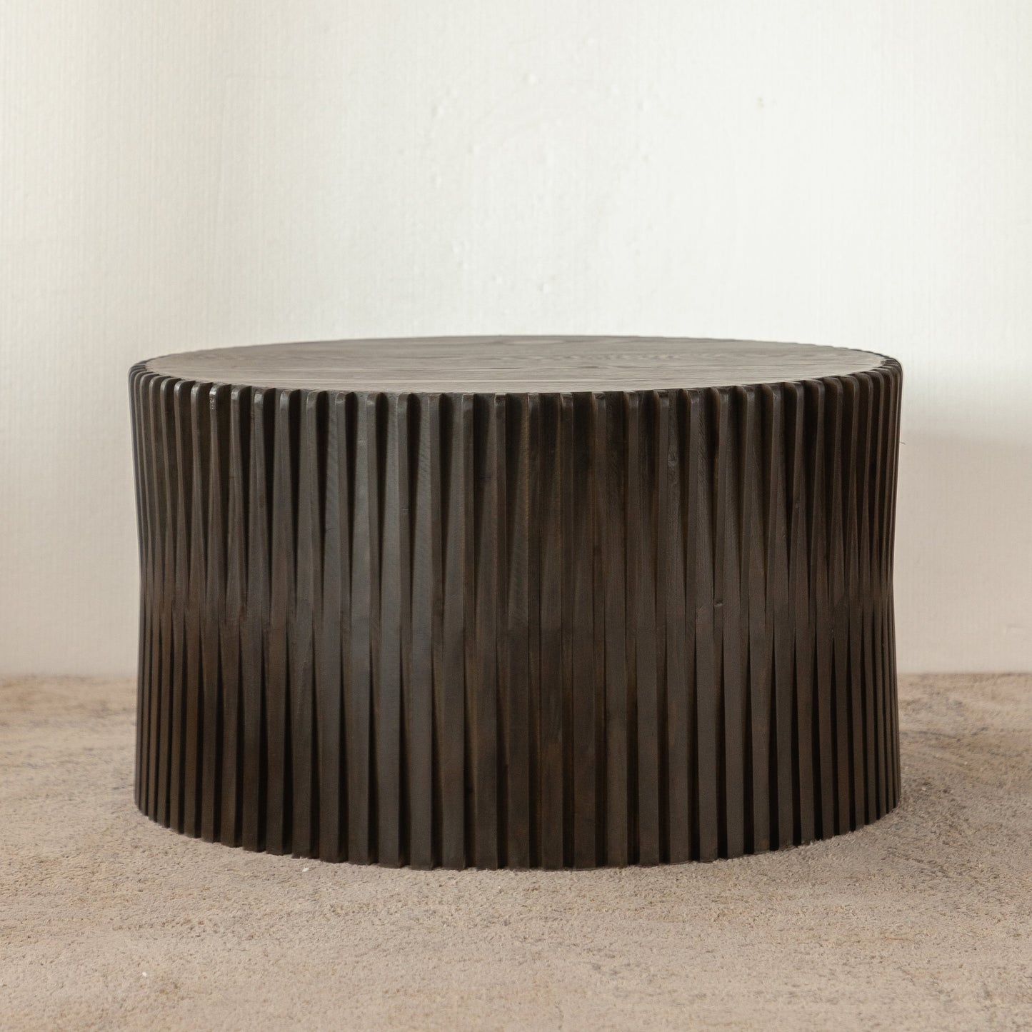 Vintage Fashion Style Cylindrical Nesting Coffee Table Set with Vertical Textured Embossed Design for Living Room, Office and Dining Room, Dark Brown (Set of 2)