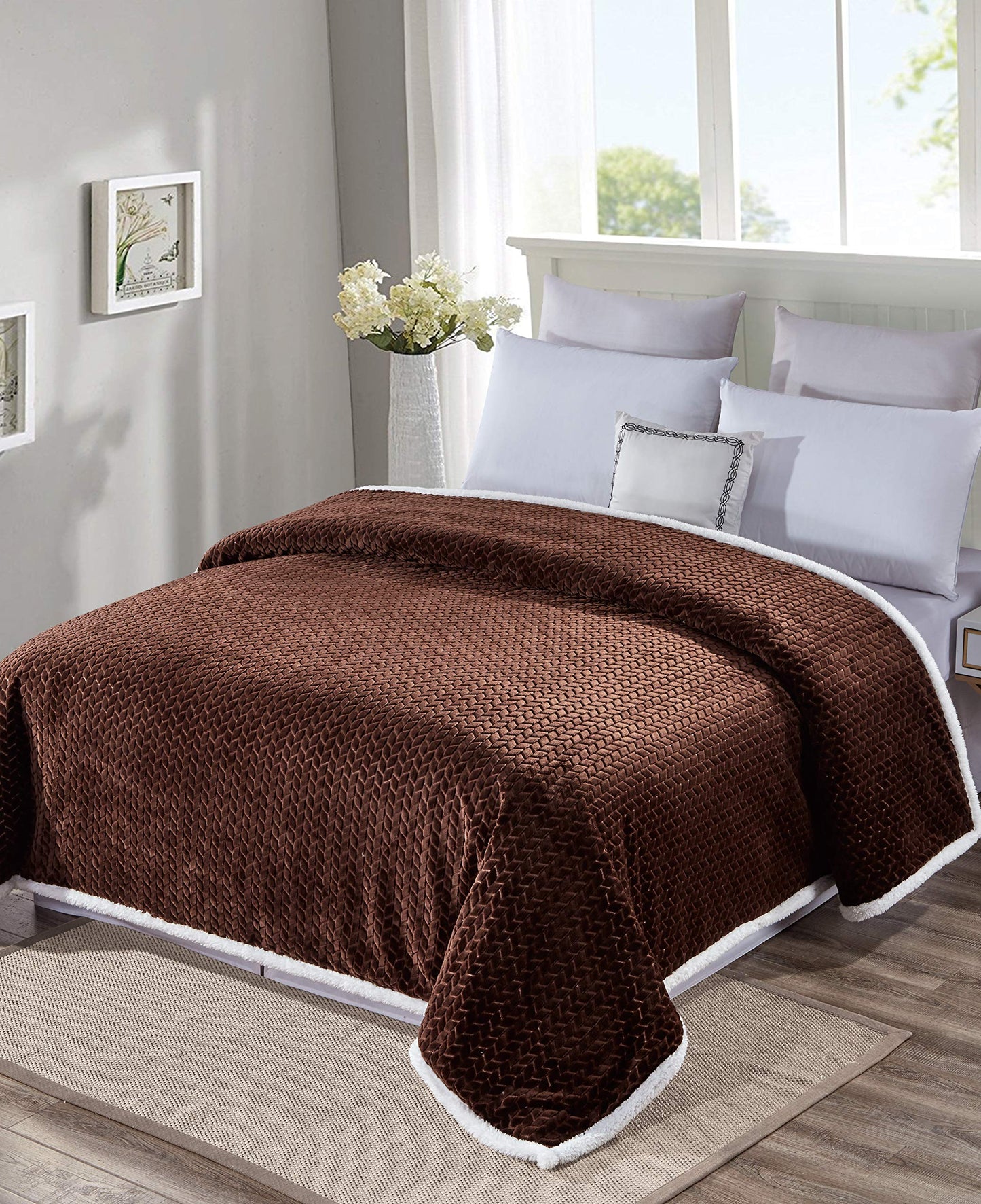 Decor&More Home Essentials Braided Sherpa Blanket