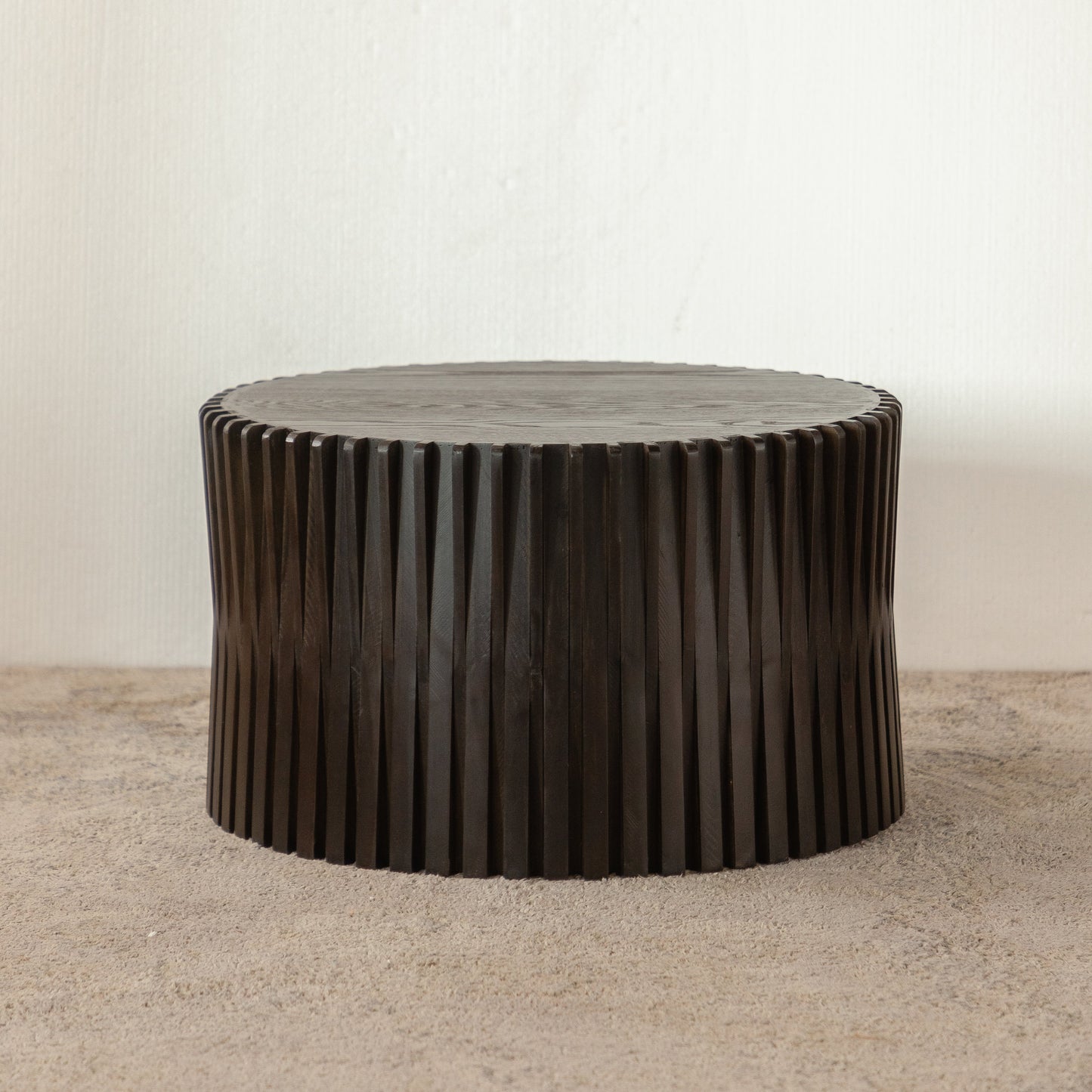 Vintage Fashion Style Cylindrical Nesting Coffee Table Set with Vertical Textured Embossed Design for Living Room, Office and Dining Room, Dark Brown (Set of 2)