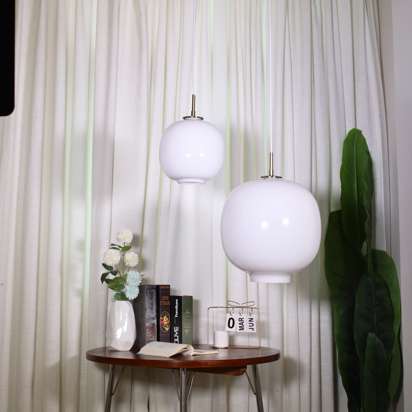 Radiohus Glass Pendant Lamp