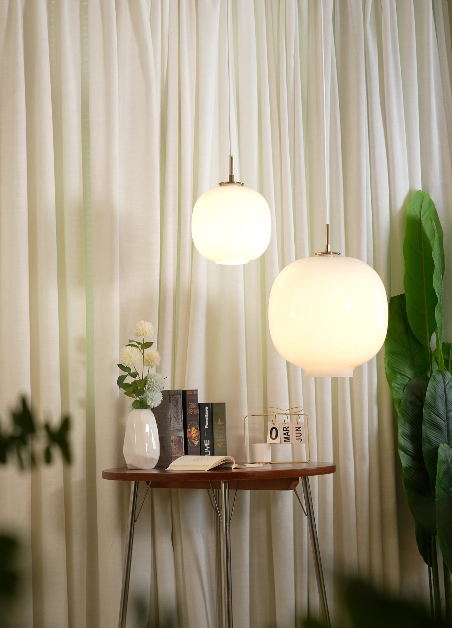 Radiohus Glass Pendant Lamp
