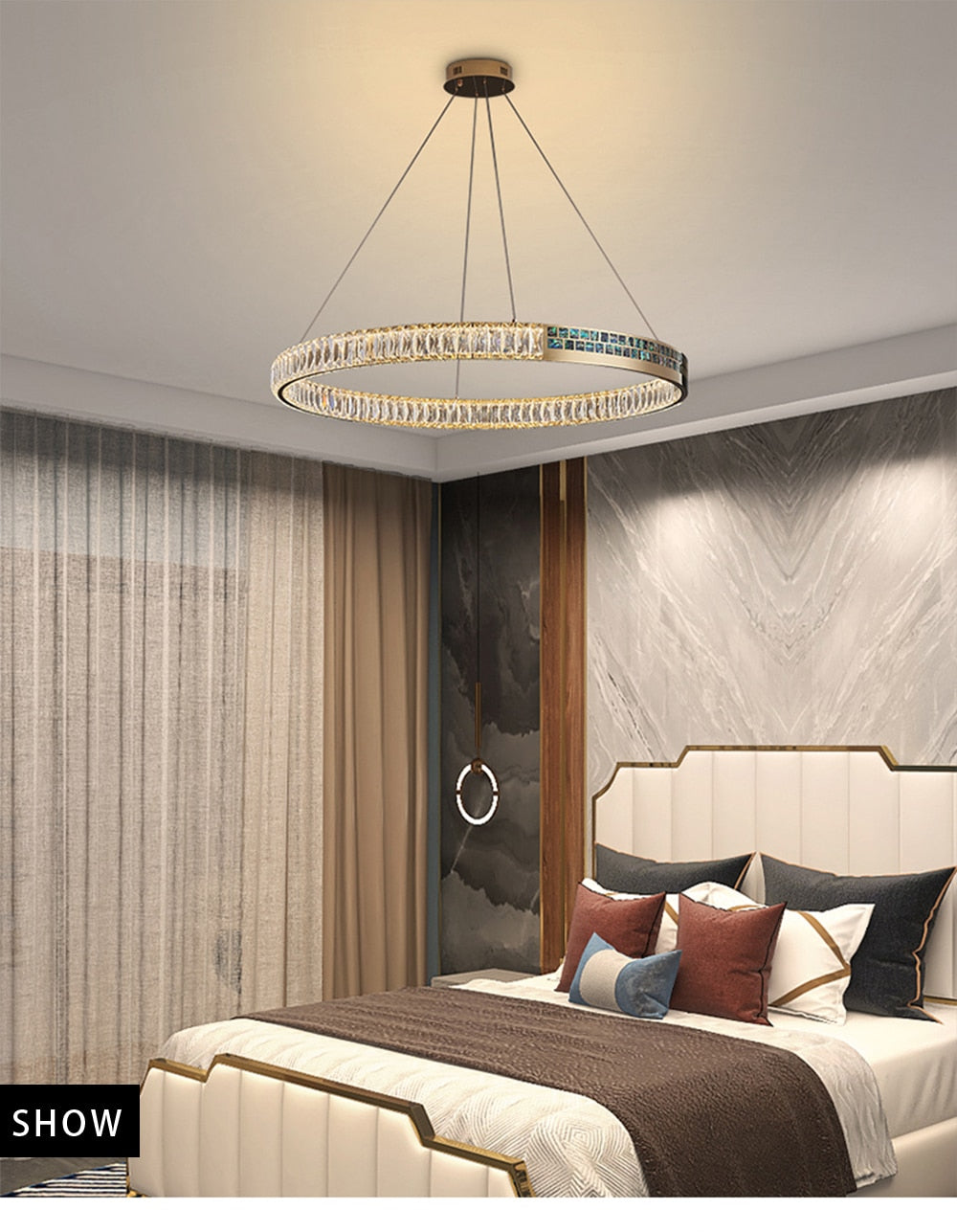 Evelyn's Elegance Chandelier - Chic Wall/Pendant Light with Luxurious Shell Design