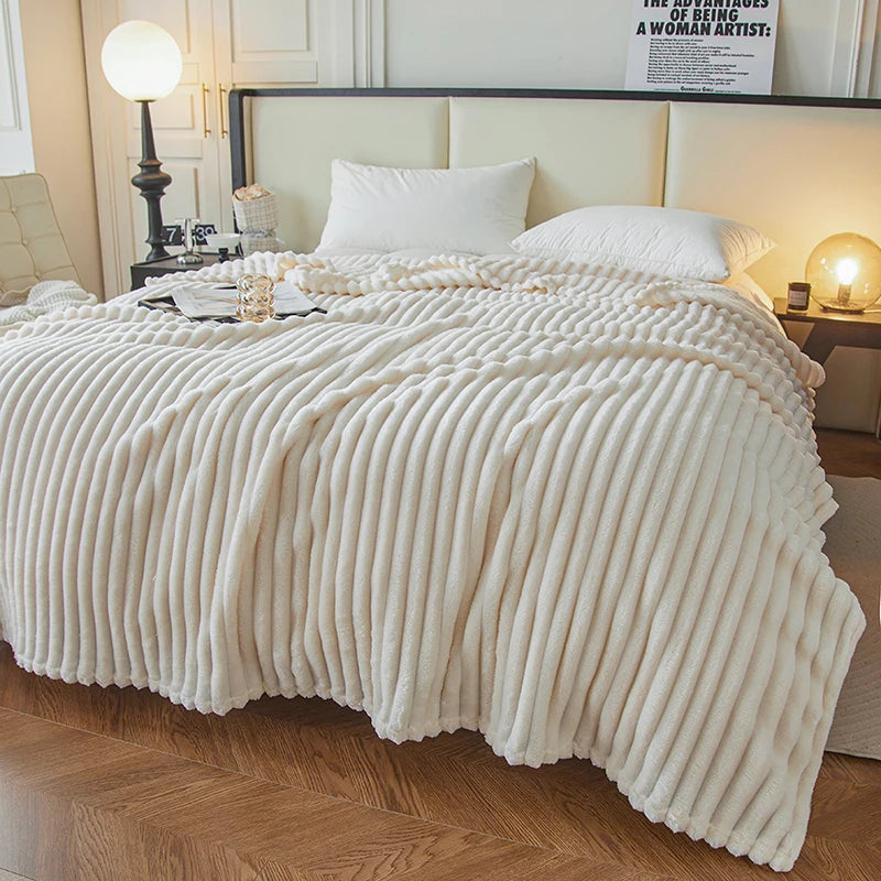 VividTwill 1pc Fluffy Coral Velvet Blanket Air-Conditioned Flannel Plush Comfortable Thickened Warm Soft Throw Blanket Bed Cover