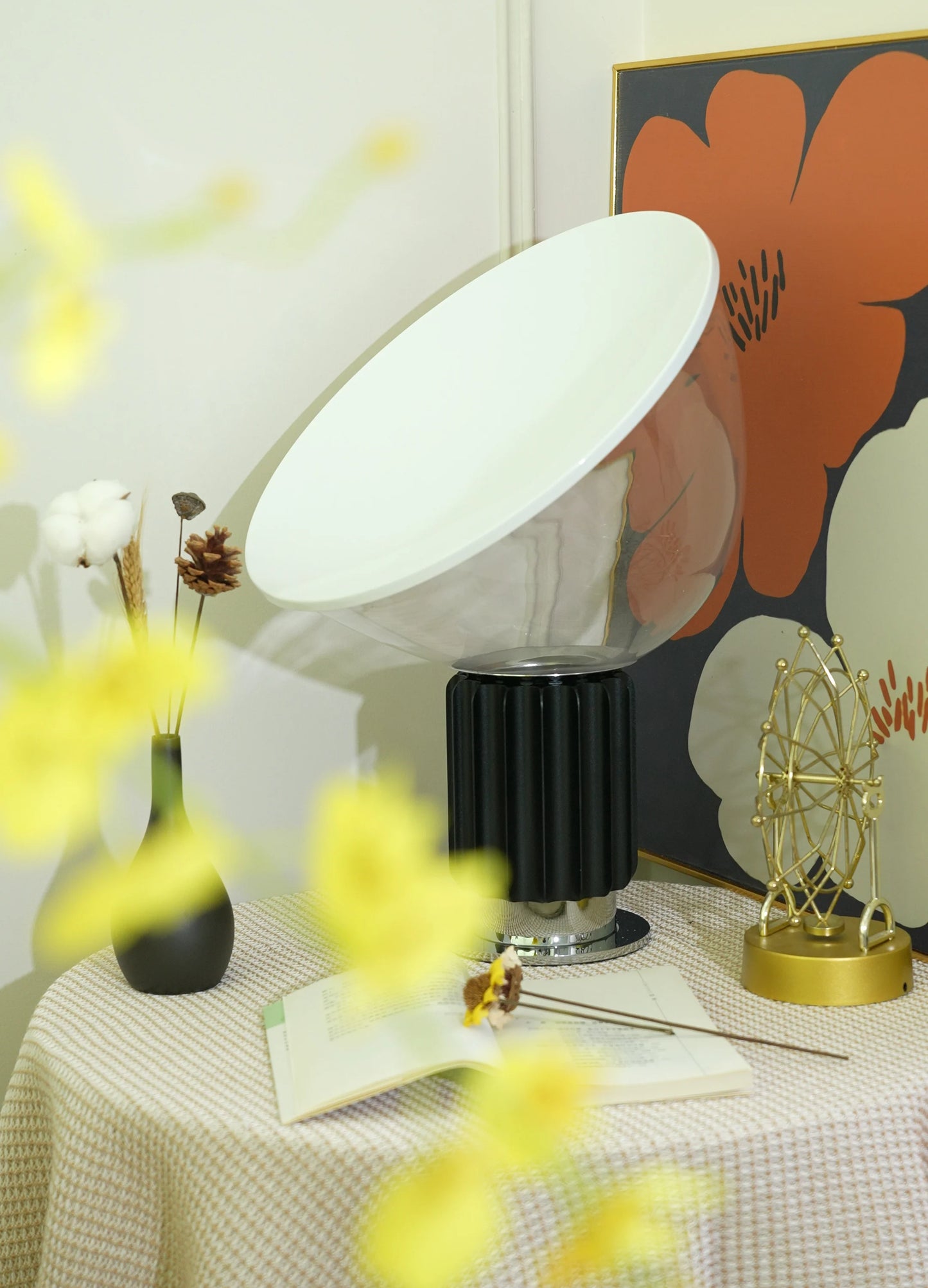 Taccia Glass Table Lamp