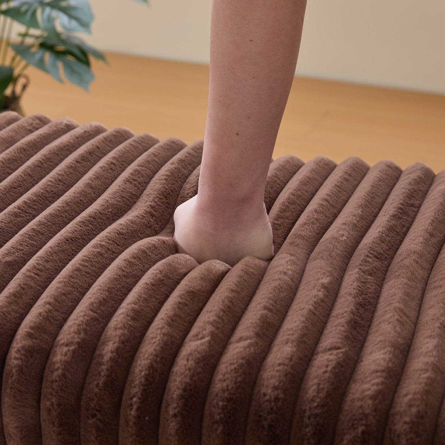 Upholstered Ottoman Coffee Table Foot Rest with Black Metal Legs and Wooden Storage, Faux Fur, Brown