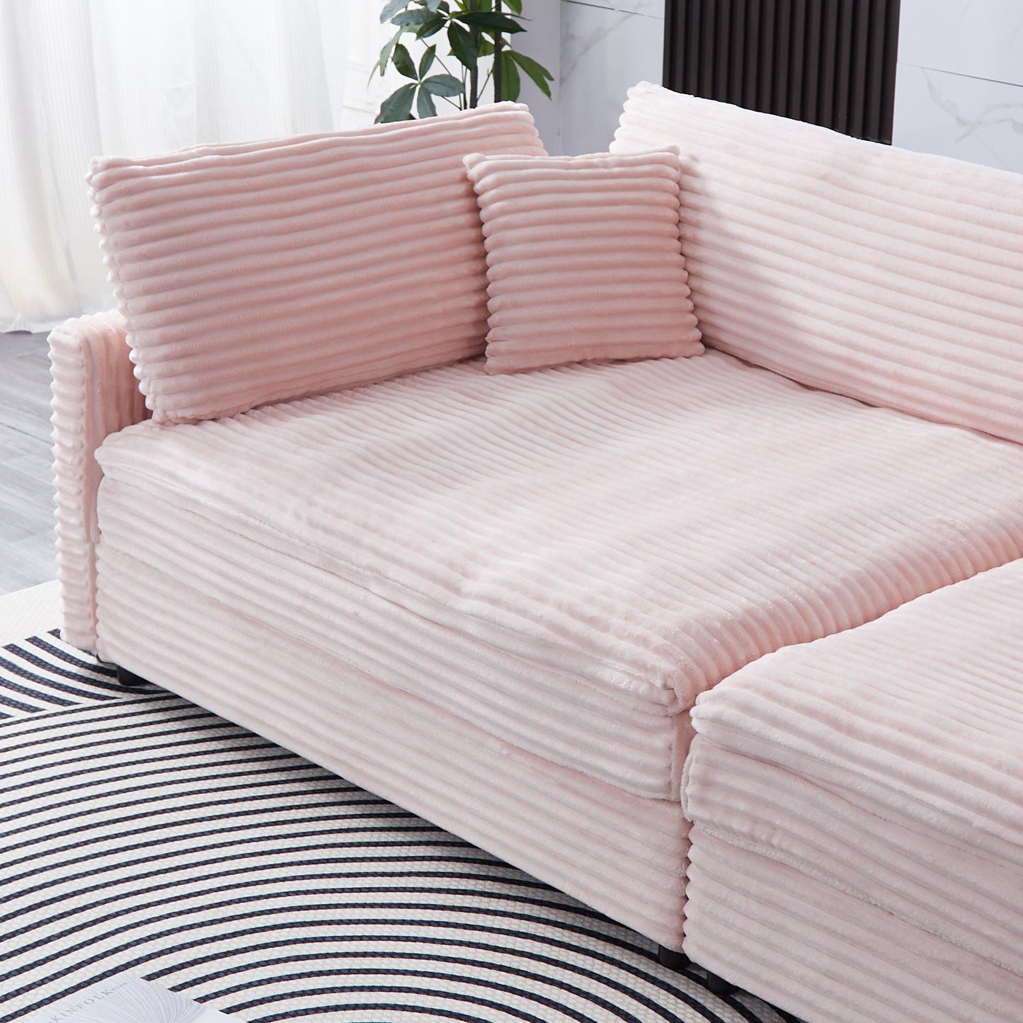 Home & Living: by