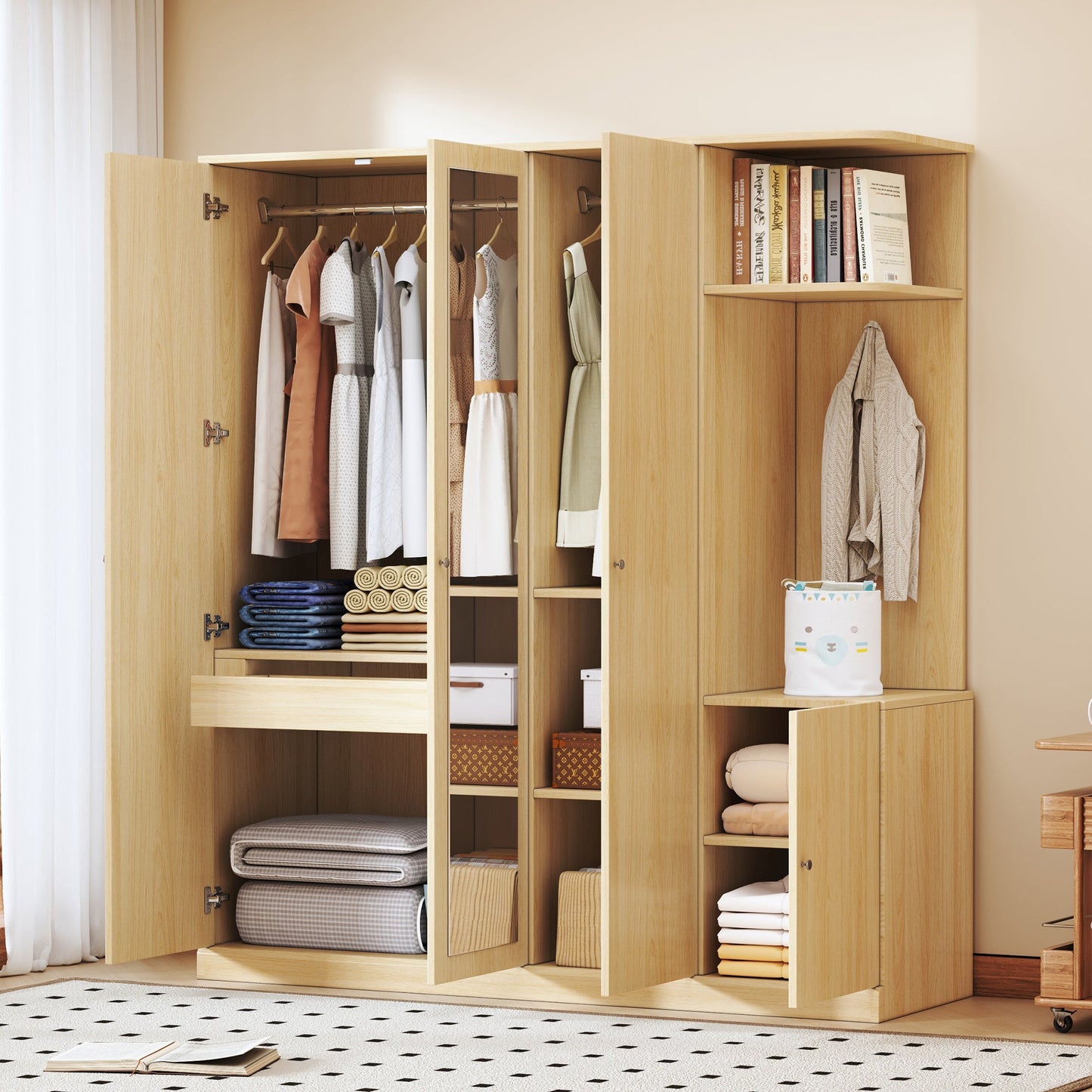 Home & Living: by