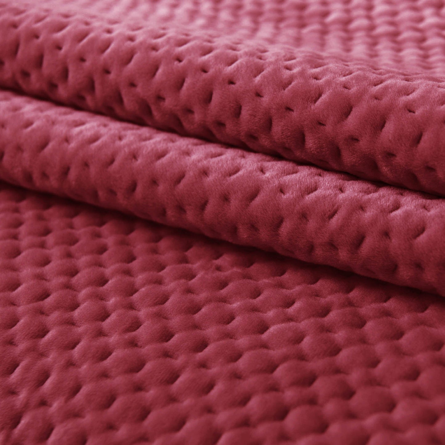 Kasentex All Season Cozy Velvet Quilt Set with Shams, Queen, King, Room Decor, Graduation Gifts