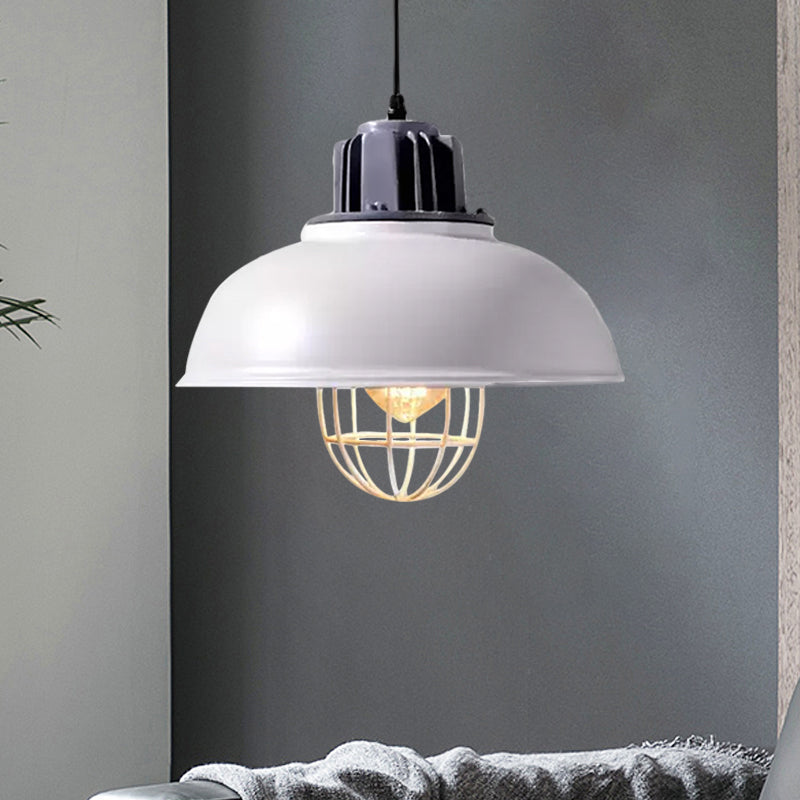 Ezra's Industrial Pendant: Modern Flair & Rustic Charm