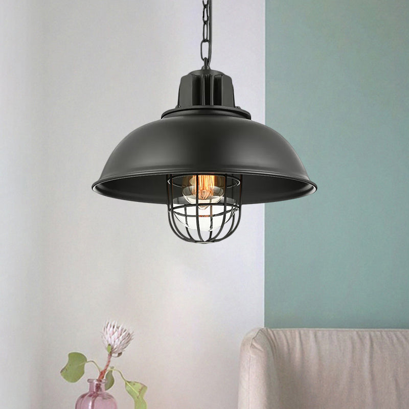 Ezra's Industrial Pendant: Modern Flair & Rustic Charm