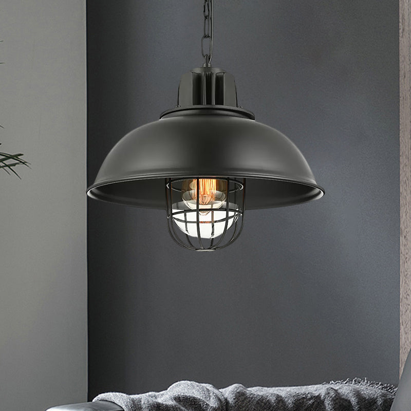 Ezra's Industrial Pendant: Modern Flair & Rustic Charm