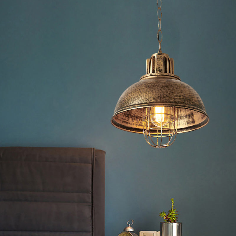 Ezra's Industrial Pendant: Modern Flair & Rustic Charm