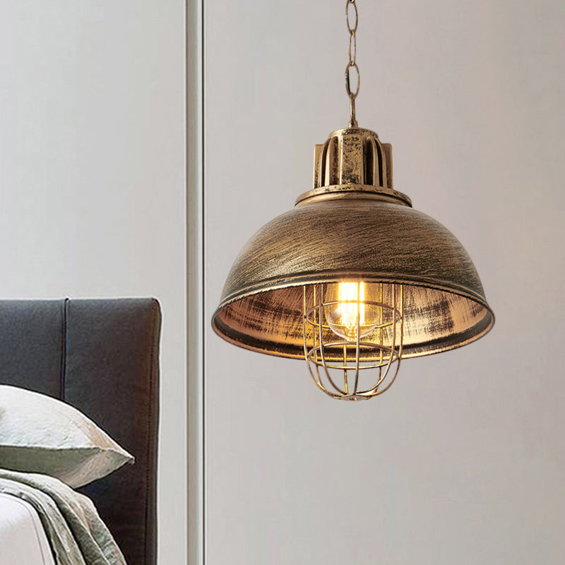 Ezra's Industrial Pendant: Modern Flair & Rustic Charm