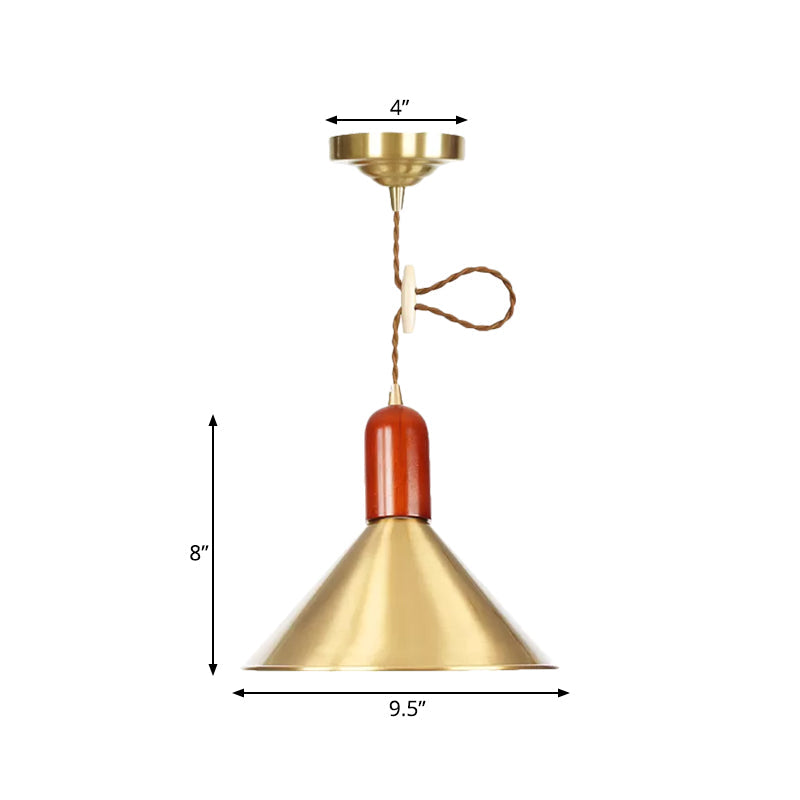 Eleanor's Golden Glow: Expandable Pendant for Vintage Elegance (Gold, 1-Light)