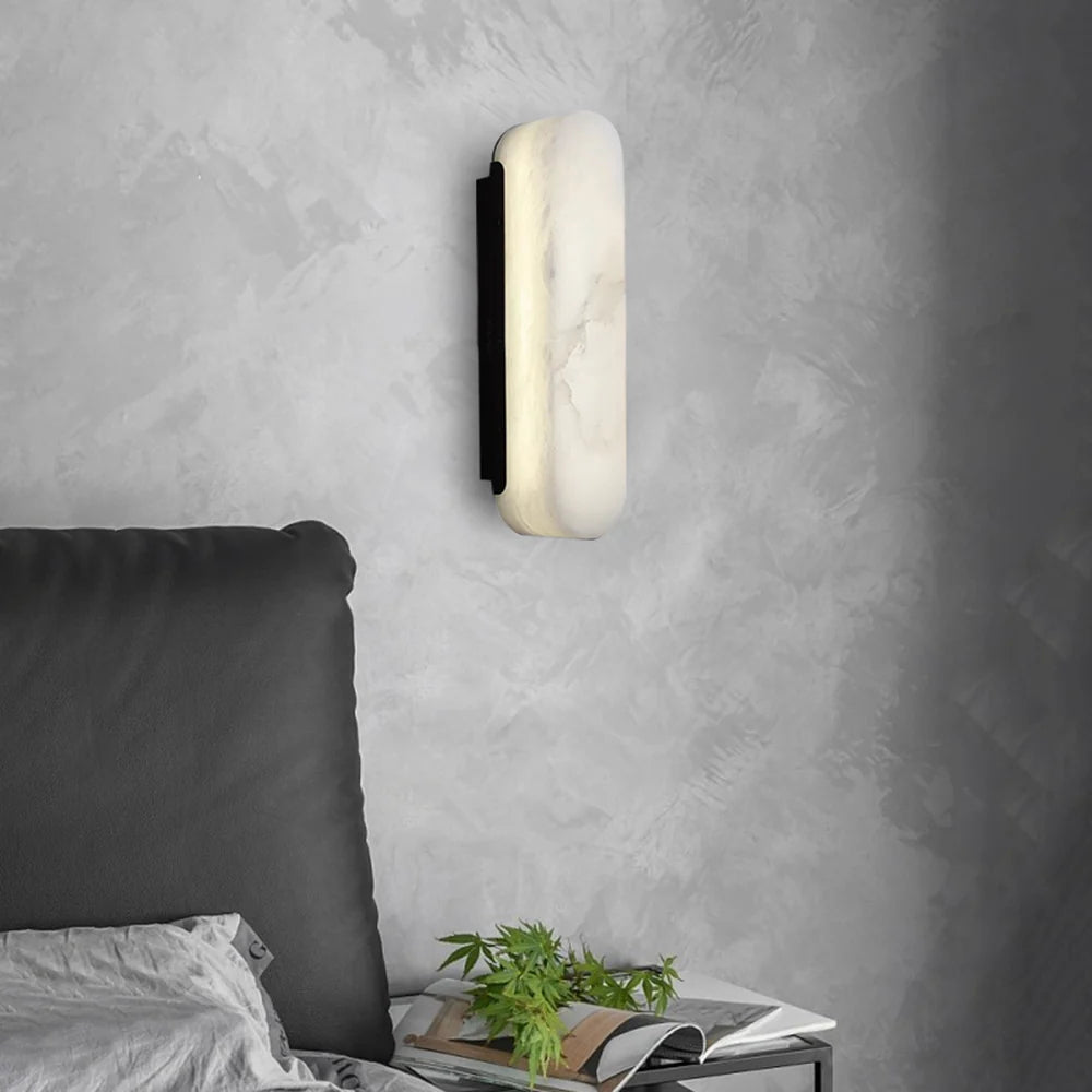 Luxury Alabaster Vertical Wall Lamp