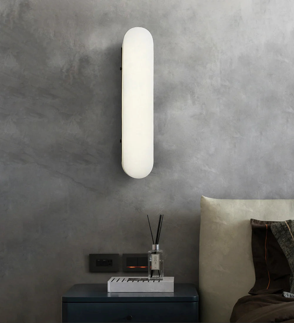 Luxury Alabaster Vertical Wall Lamp