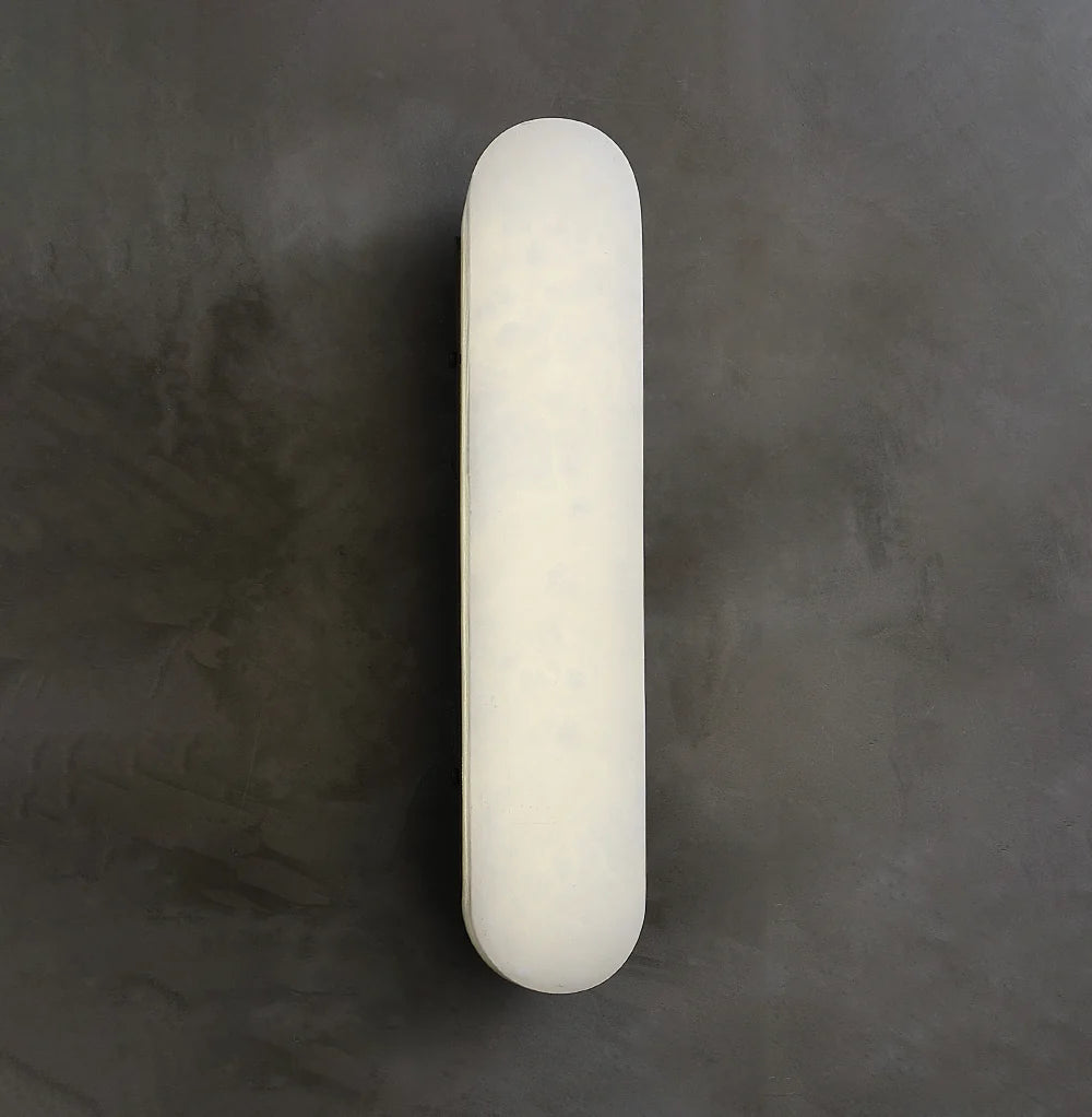 Luxury Alabaster Vertical Wall Lamp