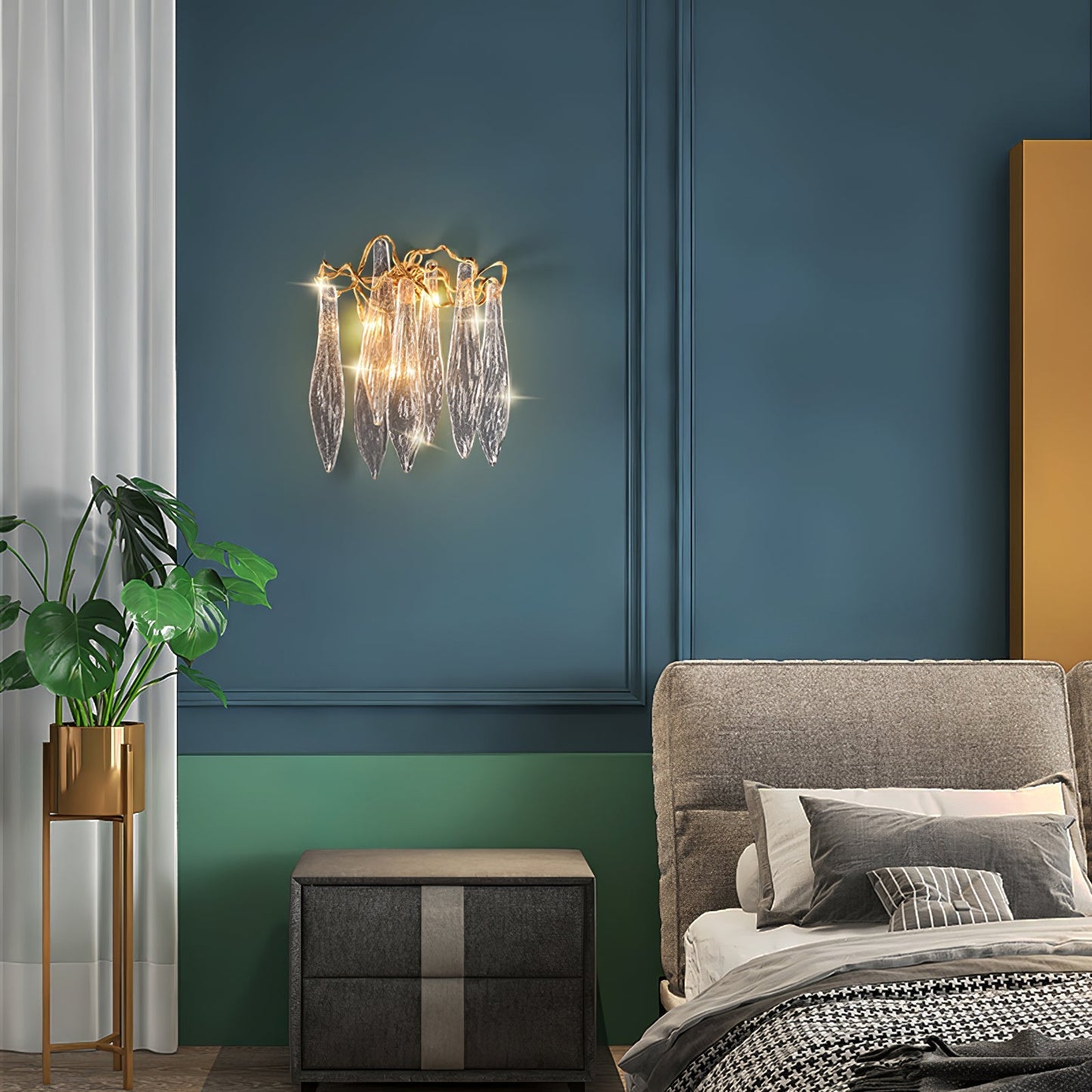 Brass Waterfall Crystal Wall Lamp
